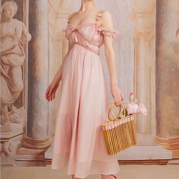 🎀 Lacemade “Aurora Dress” 🎀 - Picture 8 of 8